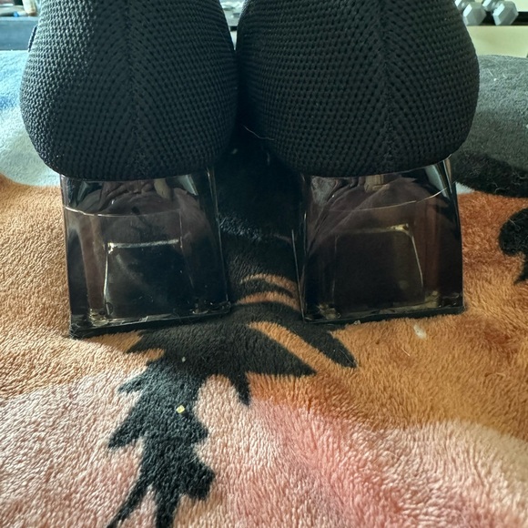 The most comfortable shoes ever - Picture 2 of 6